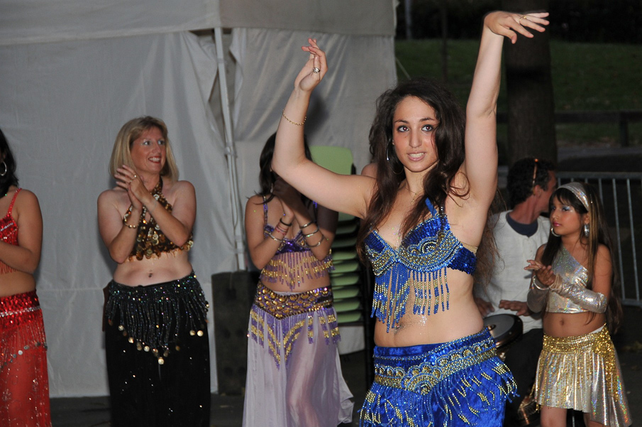 Maison de Quartier Champs Elysees Evry - Danse Orientale 213.jpg